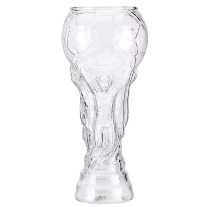 Der WM-Pokal als Bierglas